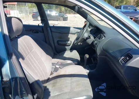 1995 Toyota Corolla z USA, uszkodzony, nr VIN 2T1AE04BXSC073581